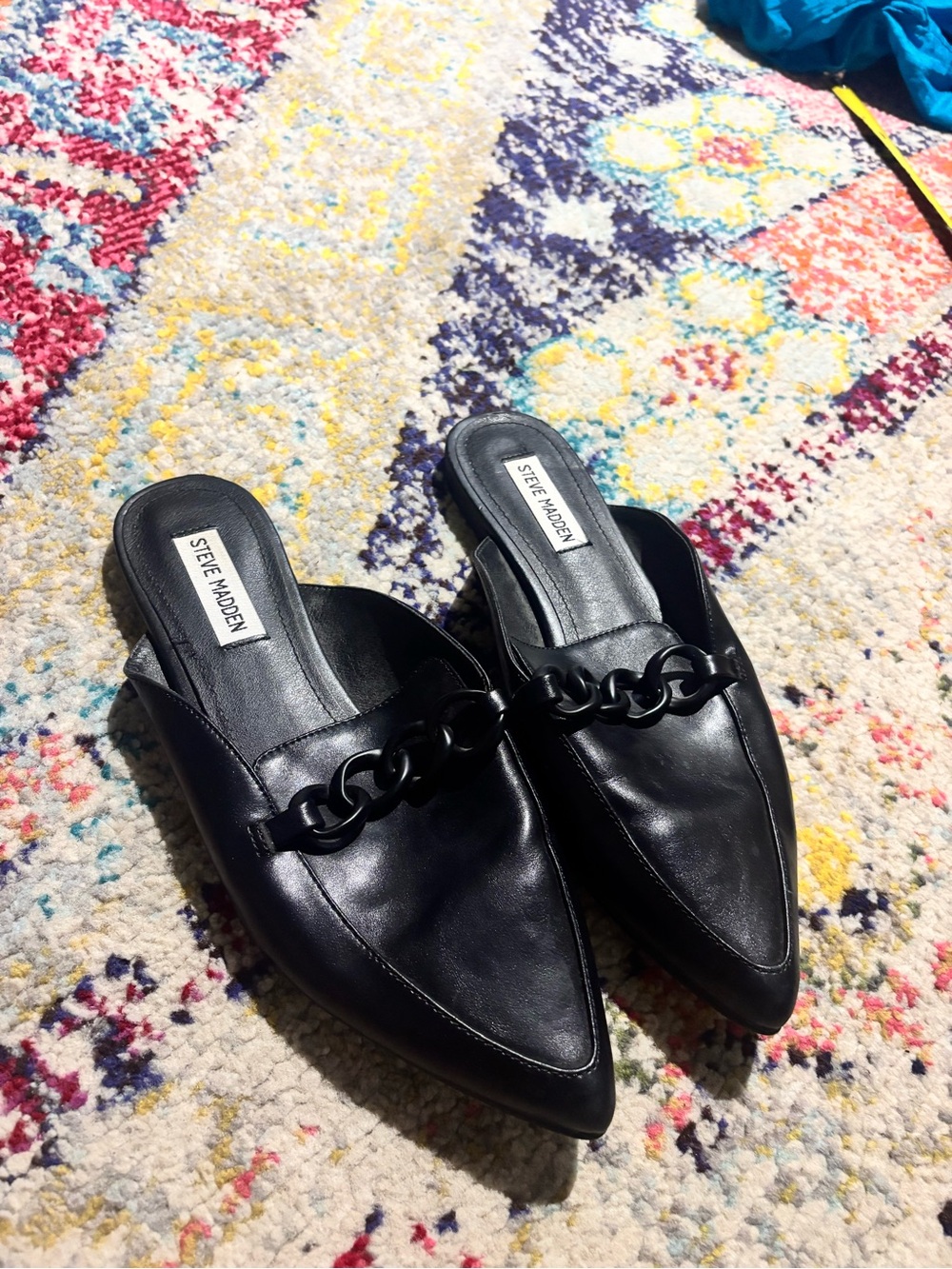 Steve Madden Black Pointed Slip-On Chain Mules